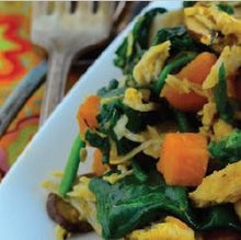 Load image into Gallery viewer, Haylie Pomroy's Community Cookbook